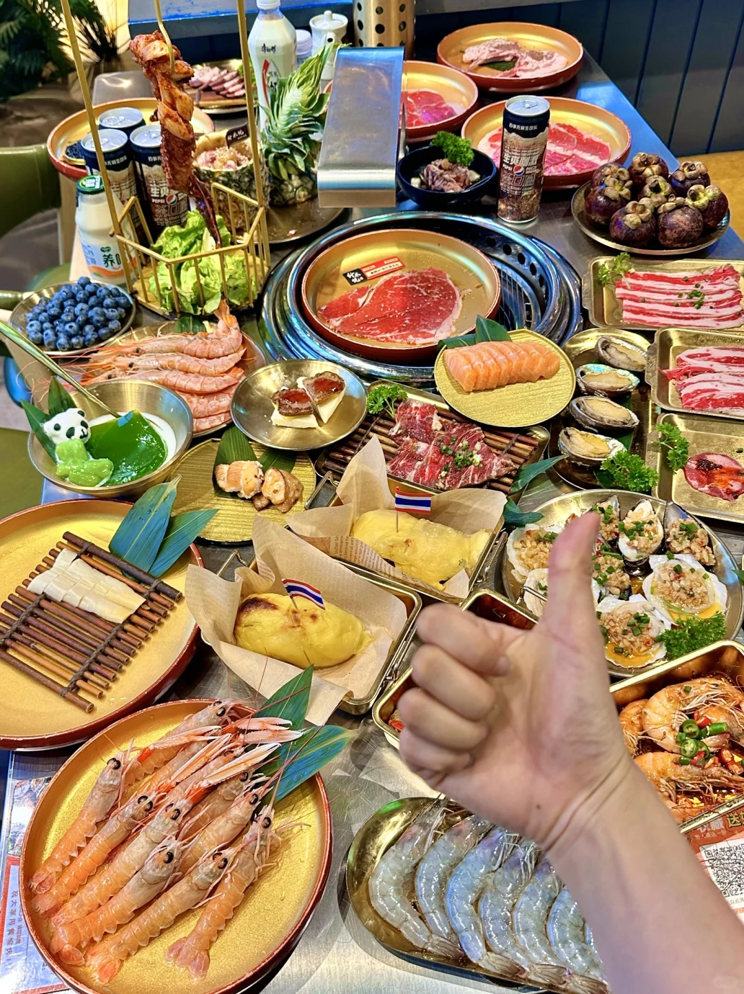 杭州杭州！榴莲自助！我整个人都……