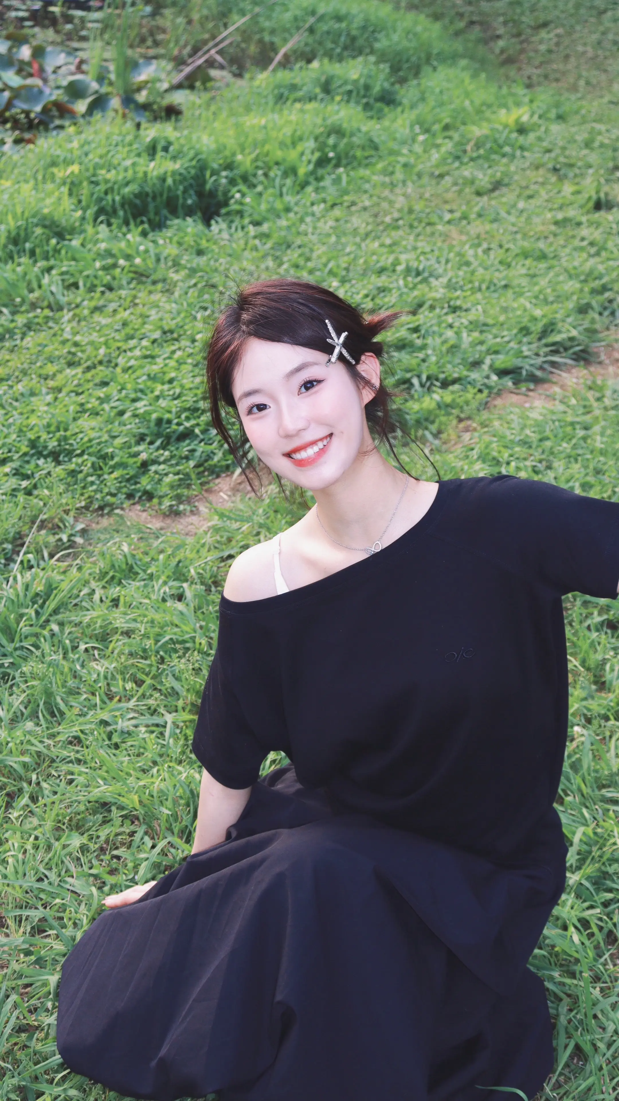 再靠近一点点。