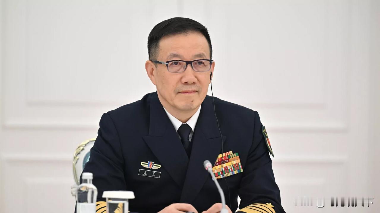 中国防长呼吁强化上合组织军事作用，引起外界高度关注。

我防长在上合组织国防部长