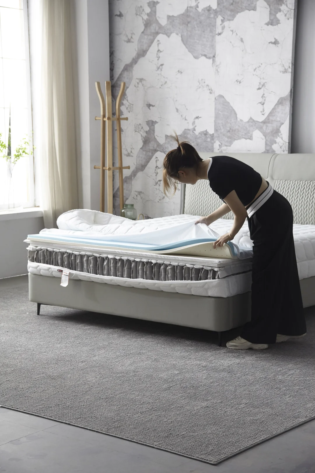 💤静音翻身！舒适床垫大揭秘🌙