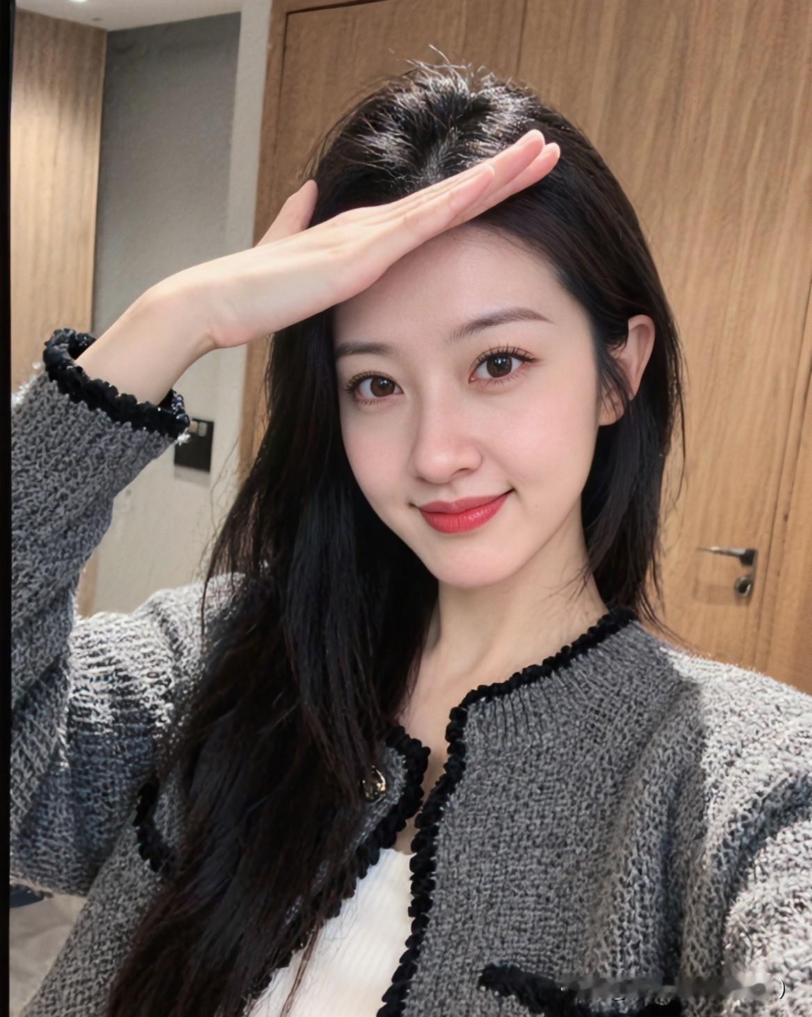 强势的女人
不是坏事，
家里有主心骨，
日子才不会乱。
但家不是一个人的天下，