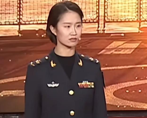 以一敌二，南昌舰逼退外舰，女舵手徐文茜立大功！

就在今天，总台揭露了南昌舰逼退