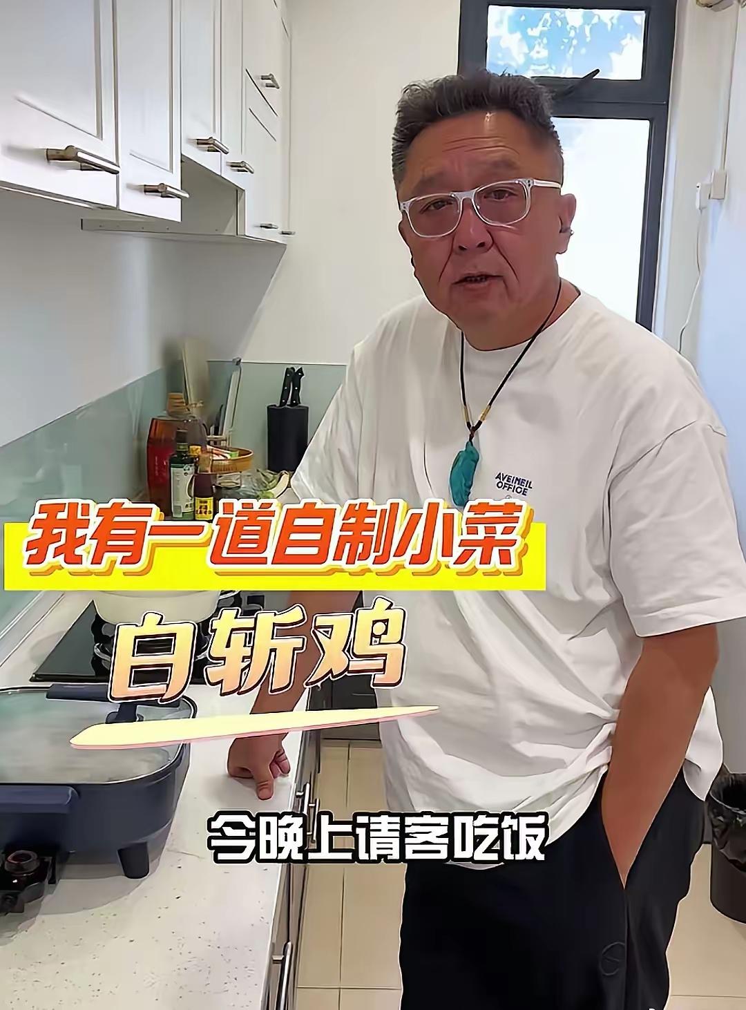 不得不说姜还是老的辣，
于谦真的是太懂流量了！看到岳云鹏被骂了一个星期热度依然不