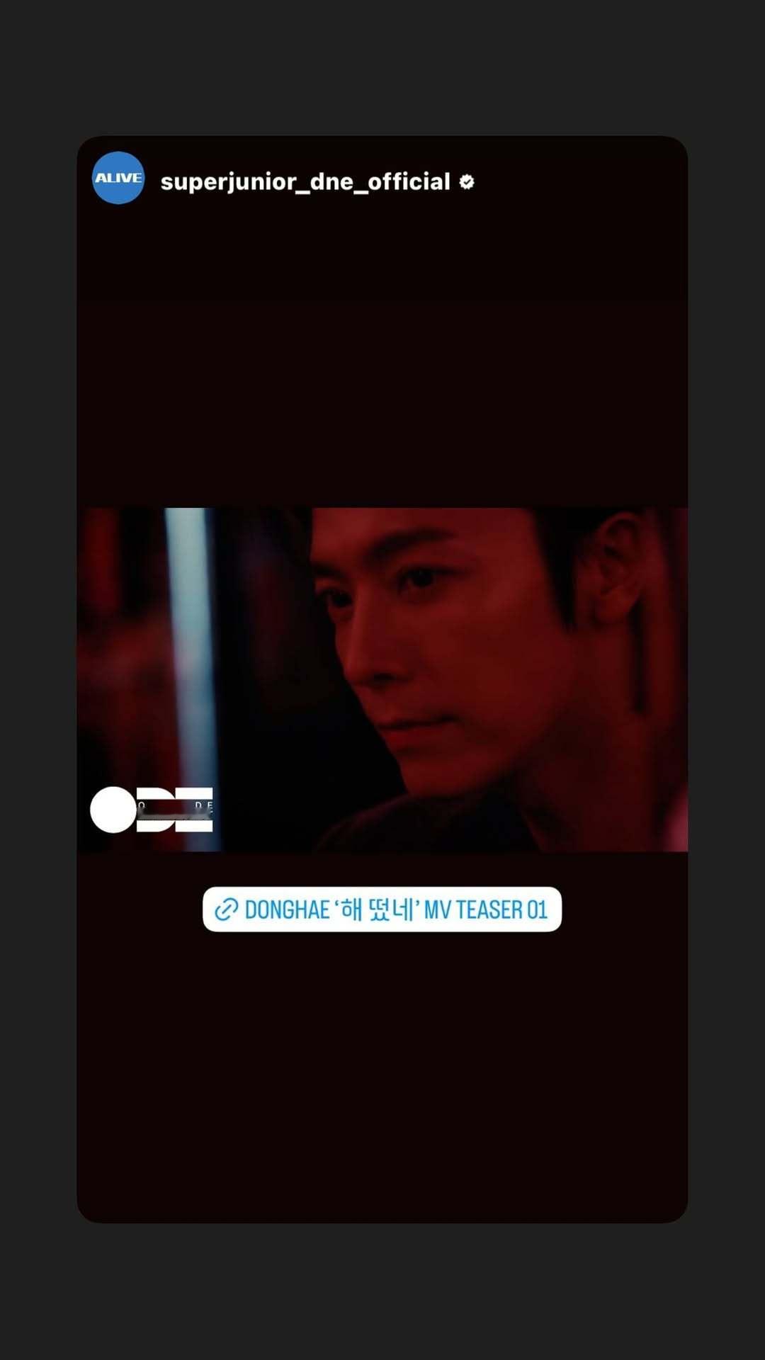 “CB百蓝_。260415李东海 ins story更新： 