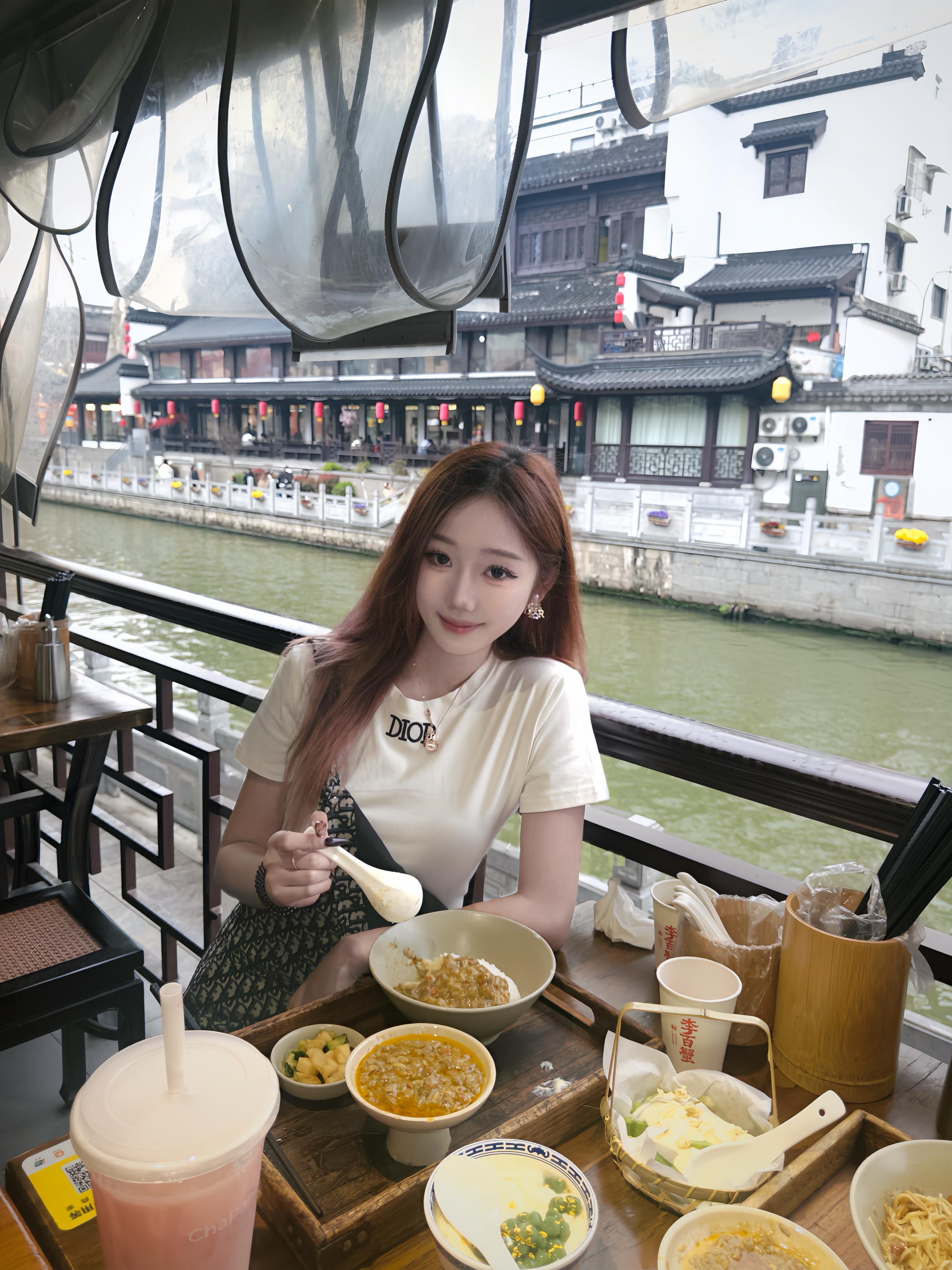 累了我带你去吃饭 不要在发这些像离了婚的东西