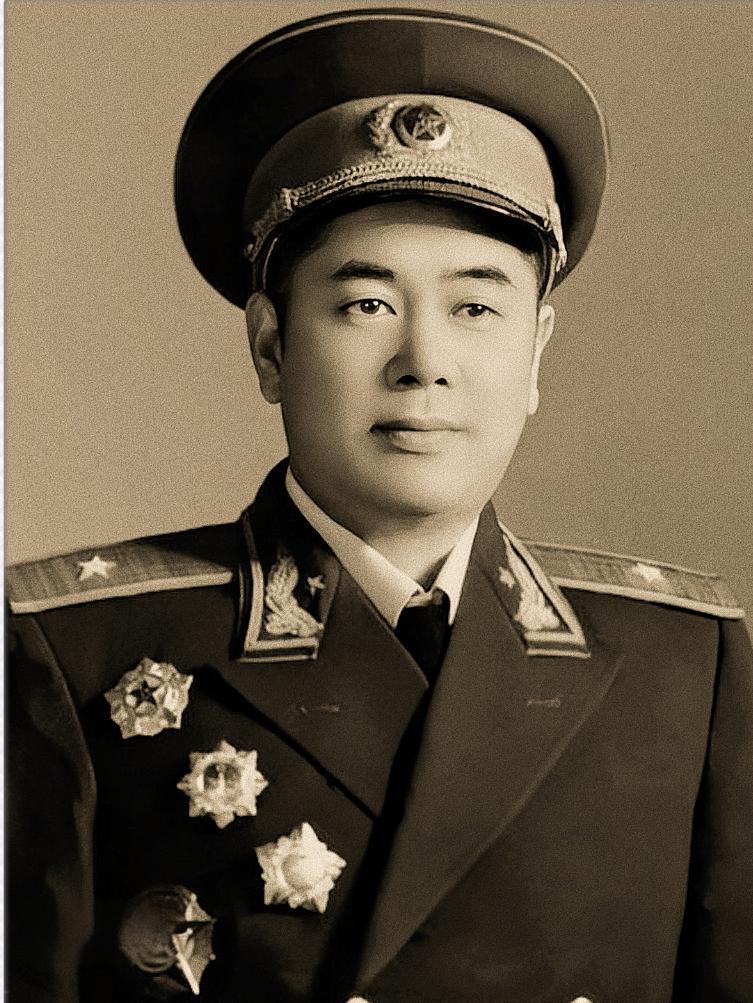 优化后全文（完全保留原文固定段落，适配头条推荐逻辑）
 
1985年福州军区被撤