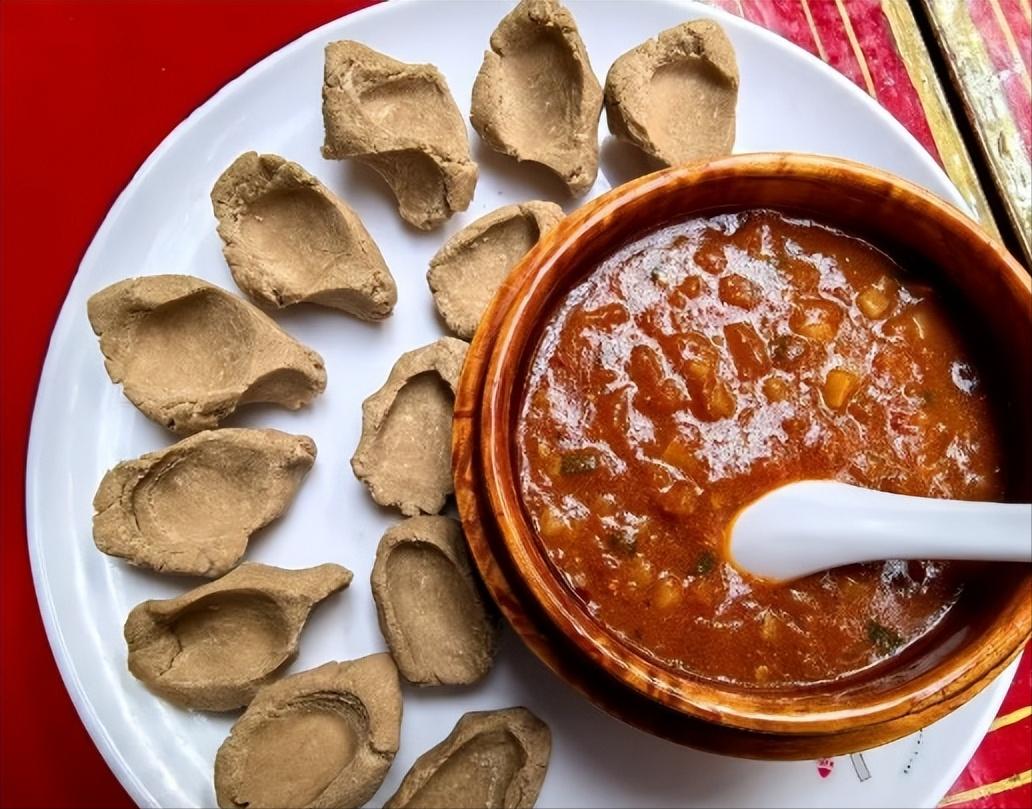 #秋日生活记录#这些西藏美食被央视“盯”上了！中国?西藏行美食推介及品鉴环节。央