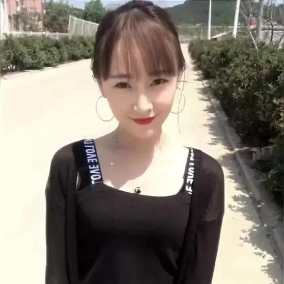 元气满满的一天从微笑开始😊