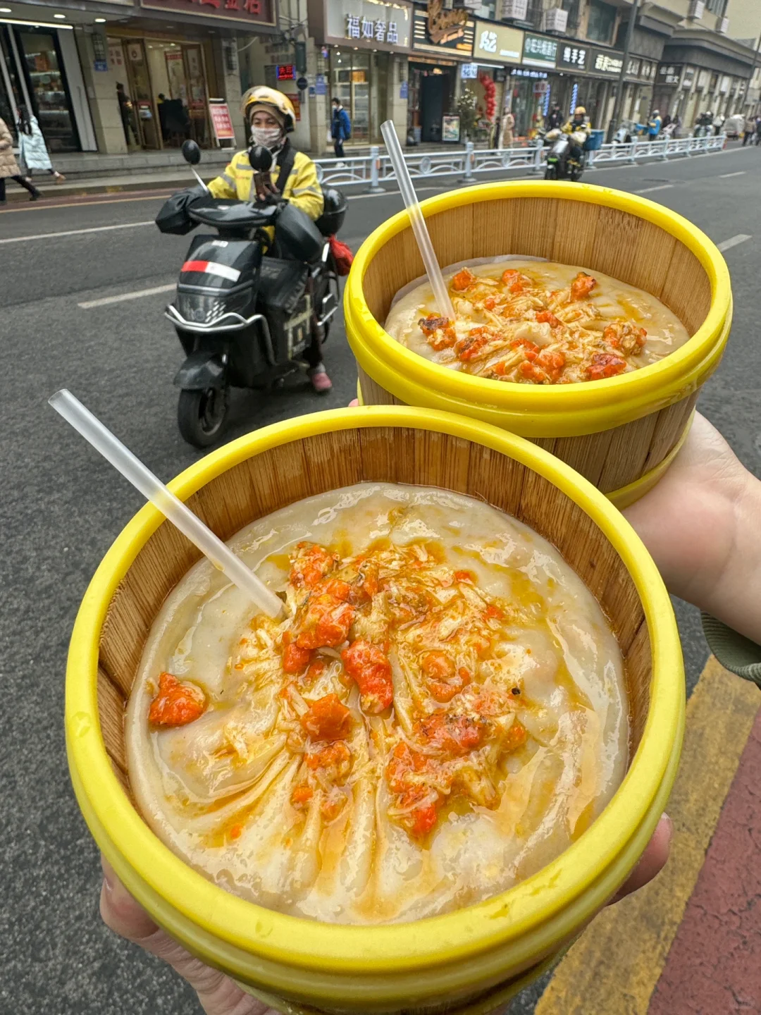 路过五一广场一定一定要吃的蟹黄包plus！！