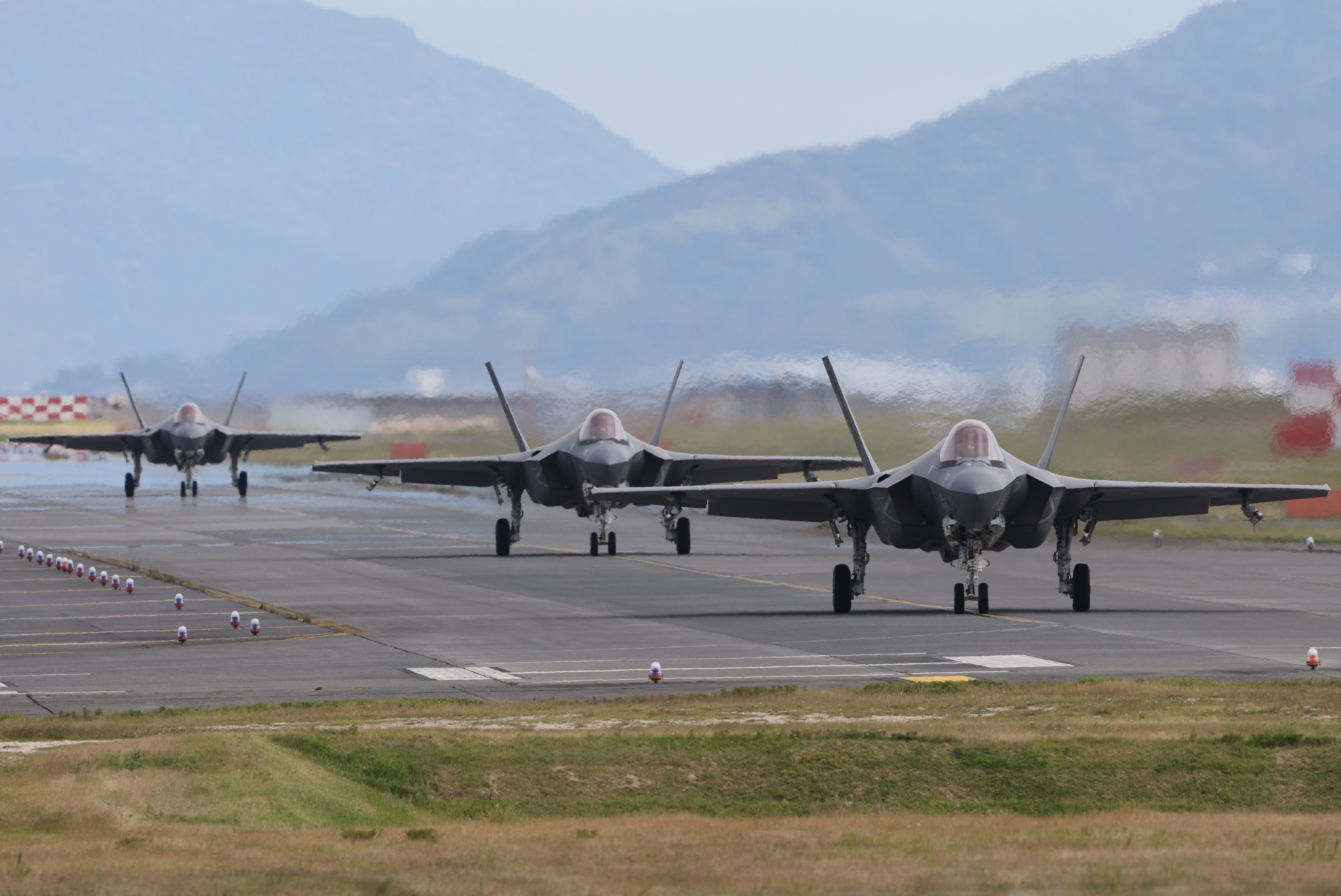 岩国基地的靓仔们 ​​​