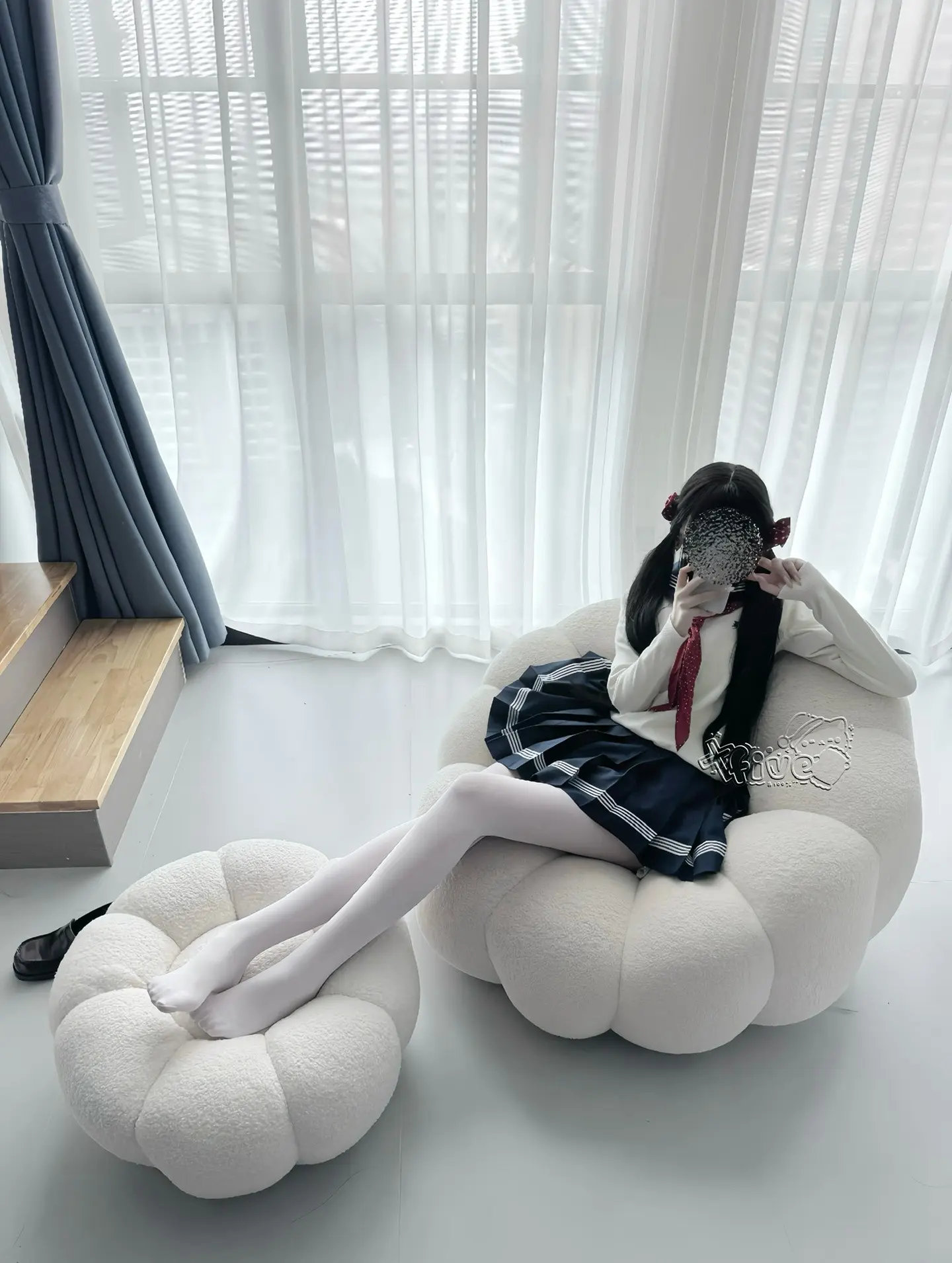 谁瓦 我会跟你装作不认识 然后在全部麦夸你 最后再疯狂问你要好友位