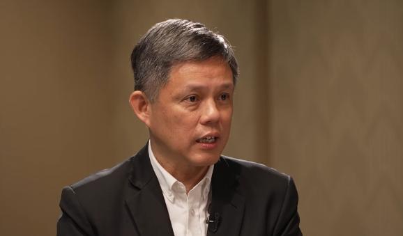 赶在出席北京举办的香山论坛之前，新加坡表了态，新加坡国防部长表示，新加坡永远不能