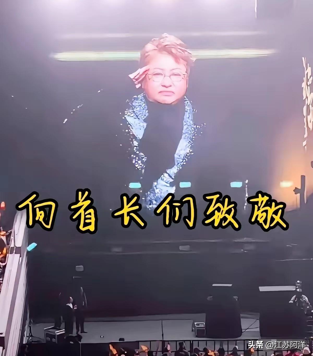 韩H自创新名词“空军员”，我想大家应该是误会了。
    最近有网友翻出了1月1