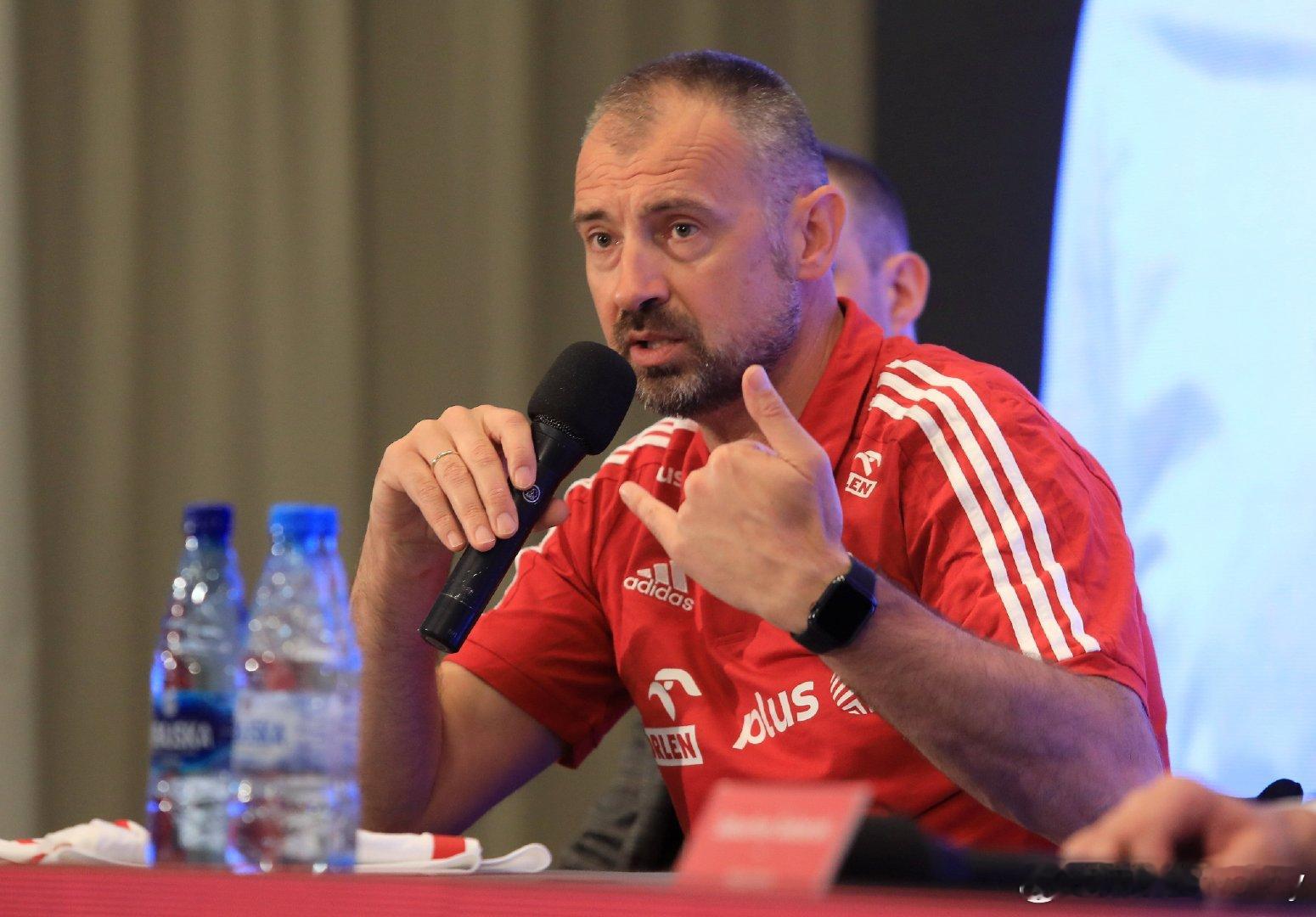 波兰男排主教练格尔比奇在接受AgaNiedzialek采访时谈到格雷戈尔茨·沃马