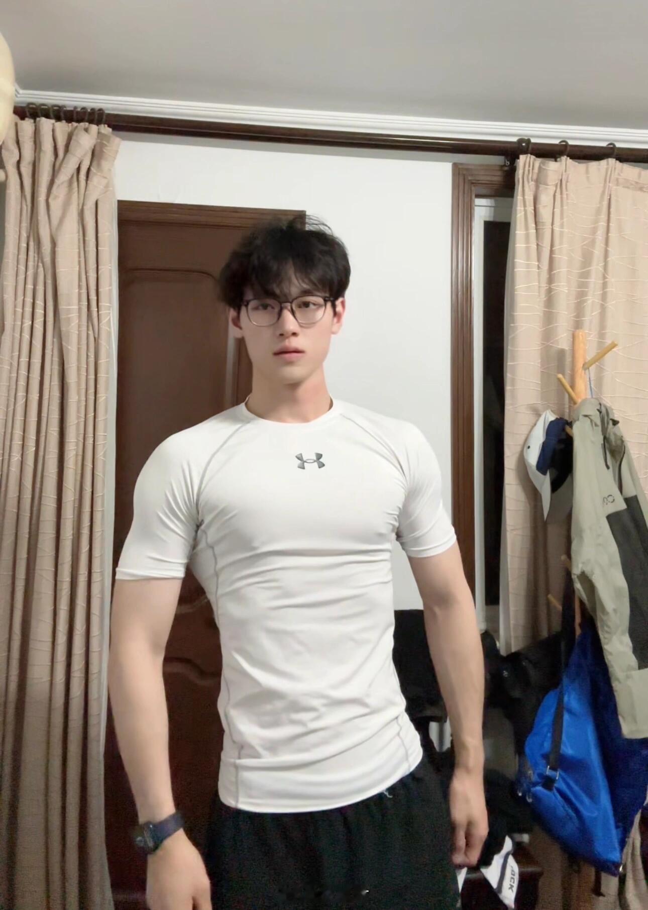 你在干啥？传送门丨李洛轩 ​​​