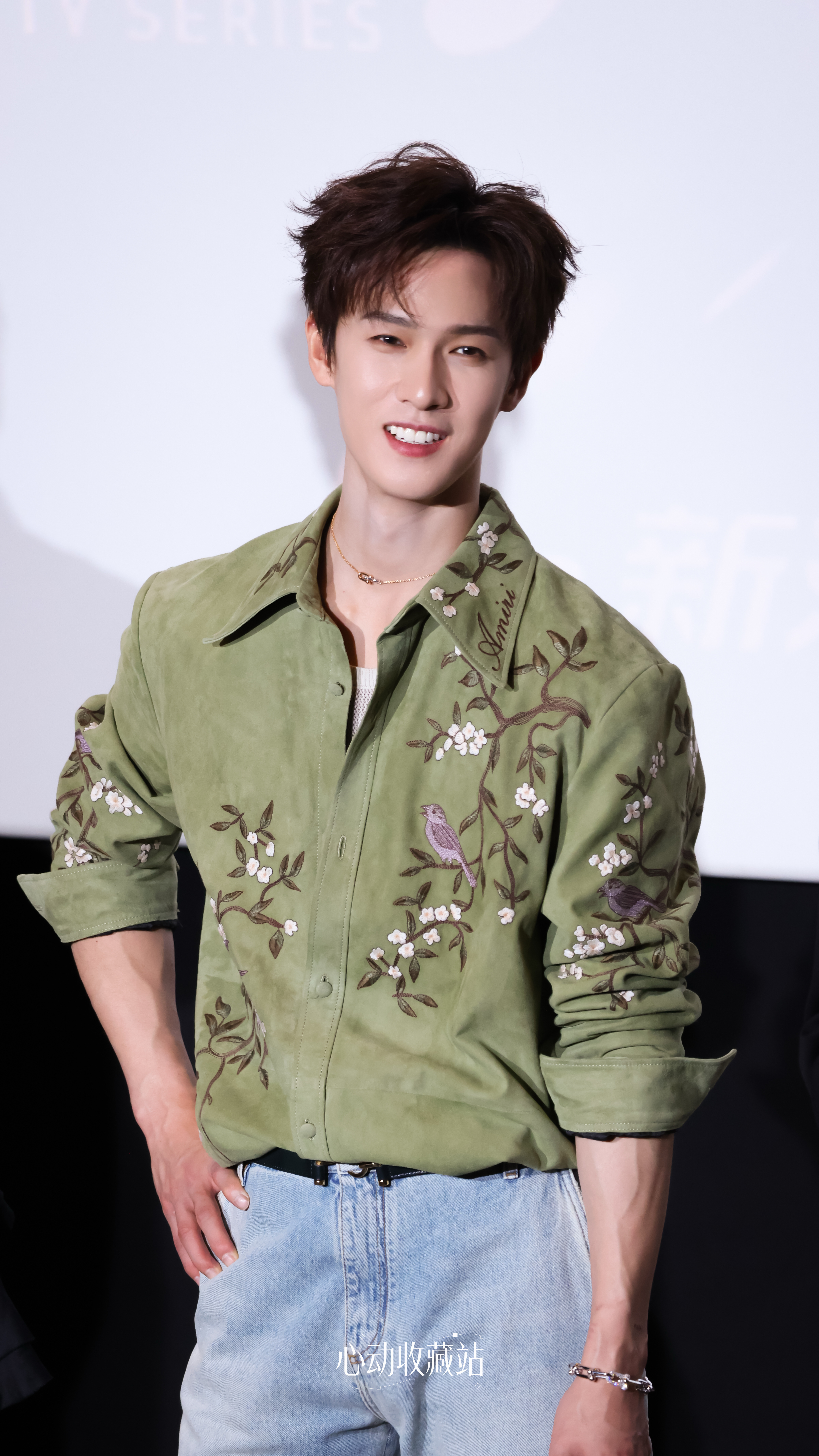 李昀锐波浪号重出江湖 啊！看到小林笑容就感觉干净清澈的一天！！！ 