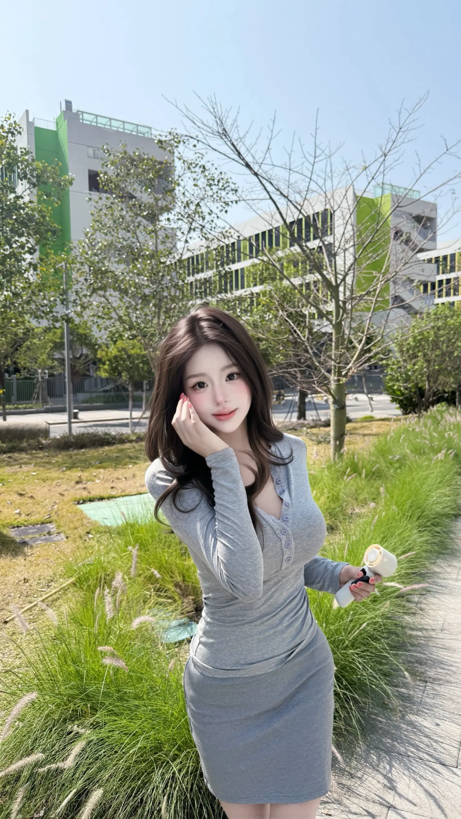 人随春好 春与人宜