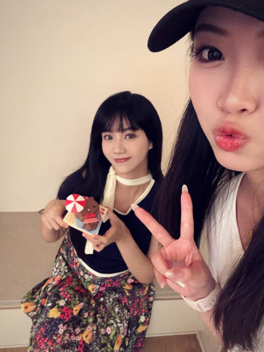 吃上黑皮kitty啦