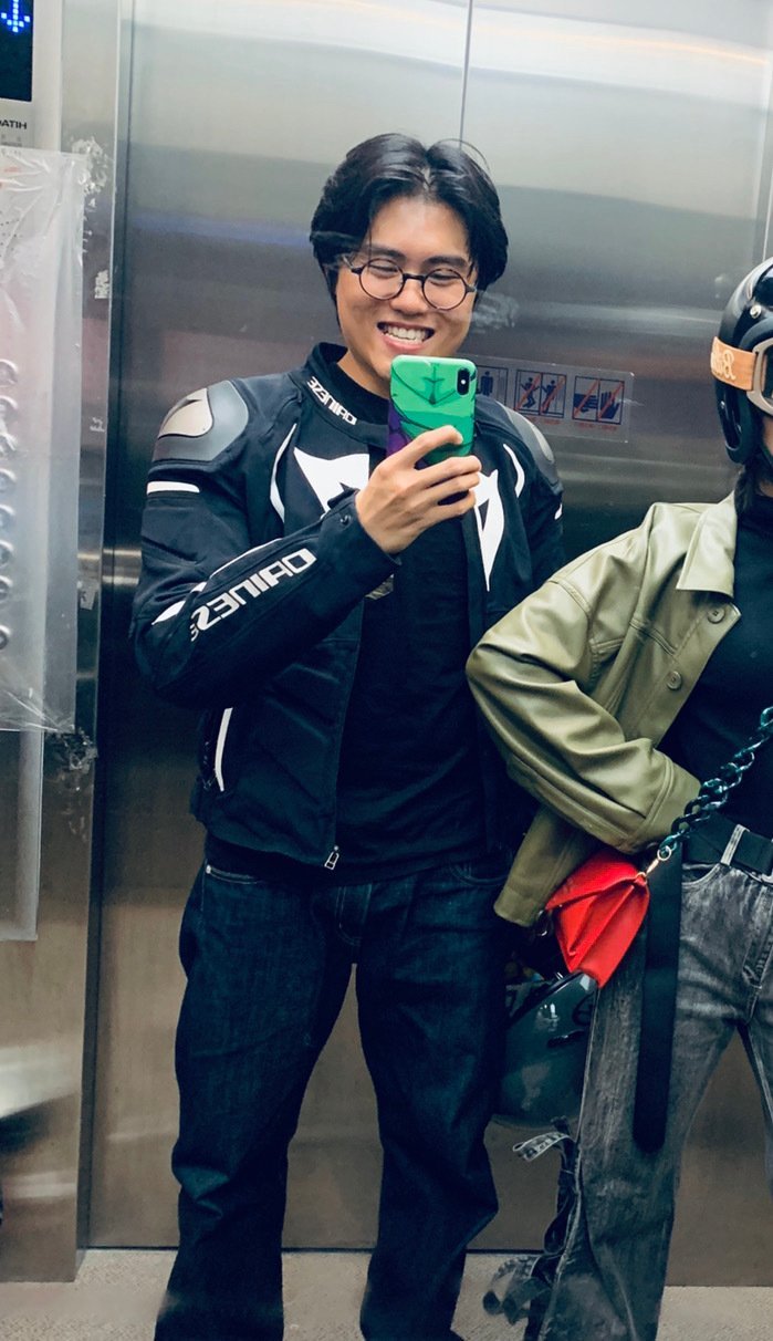 这几年他到底经历了什么？！ 图2应该是5年前 香港