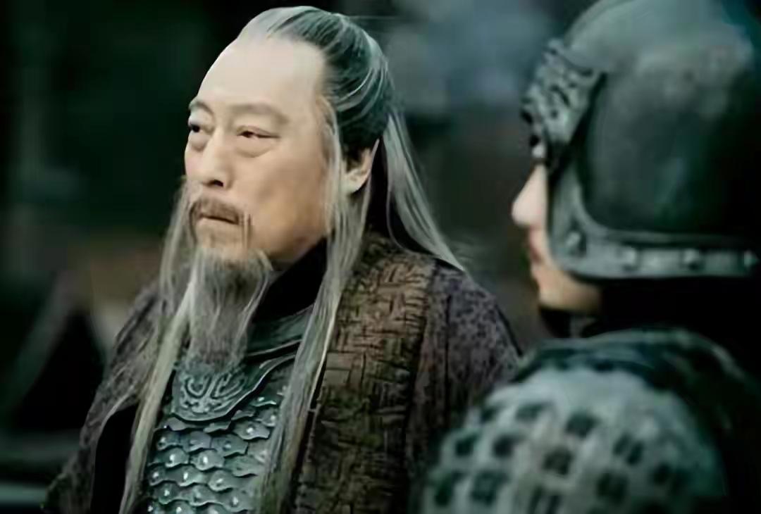 司马懿快死了，他把两个儿子叫到床前，气息微弱地说：“我死后，你们要防一个人，他的