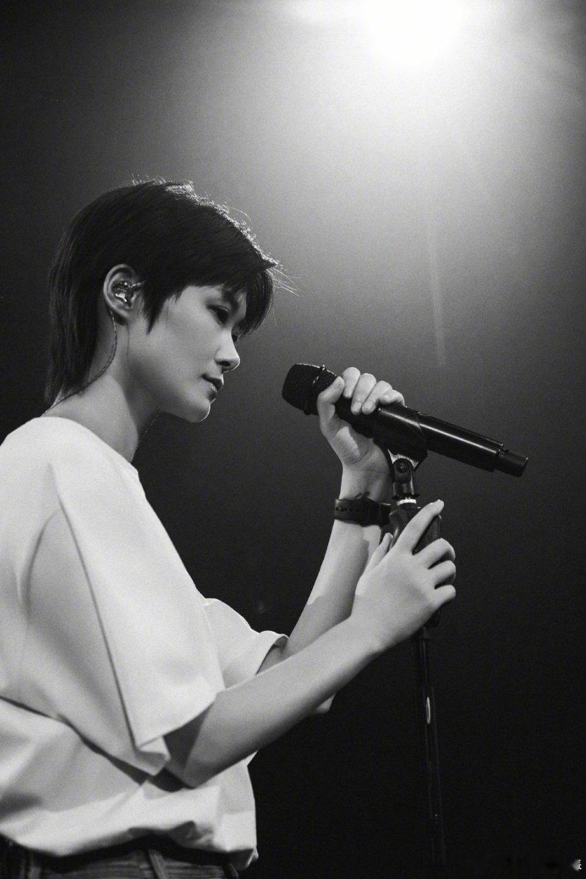 李宇春加盟WMA李宇春官宣加盟 WMA 微博音乐盛典也太重磅了吧！唯一实体数字专