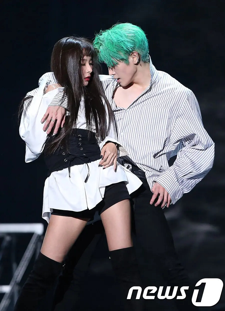 SM 两代皇族合作舞台李泰容&姜涩琪郑伊安&吴是温 