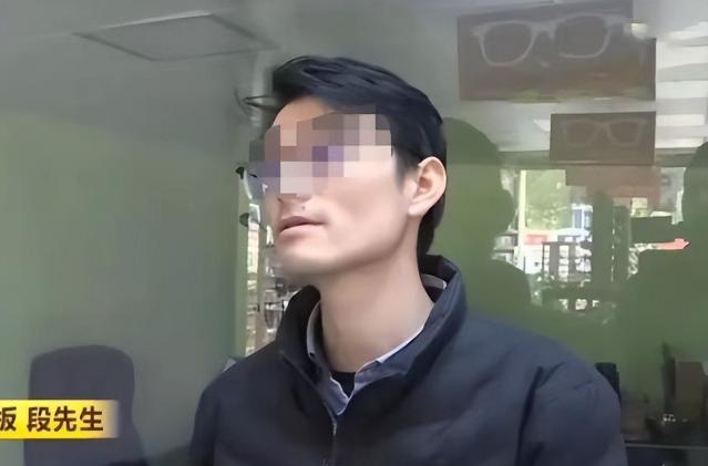 白嫖上瘾了！2023年，湖南，女房东见男子老实，年年涨租，男子为了生意，忍气吞声