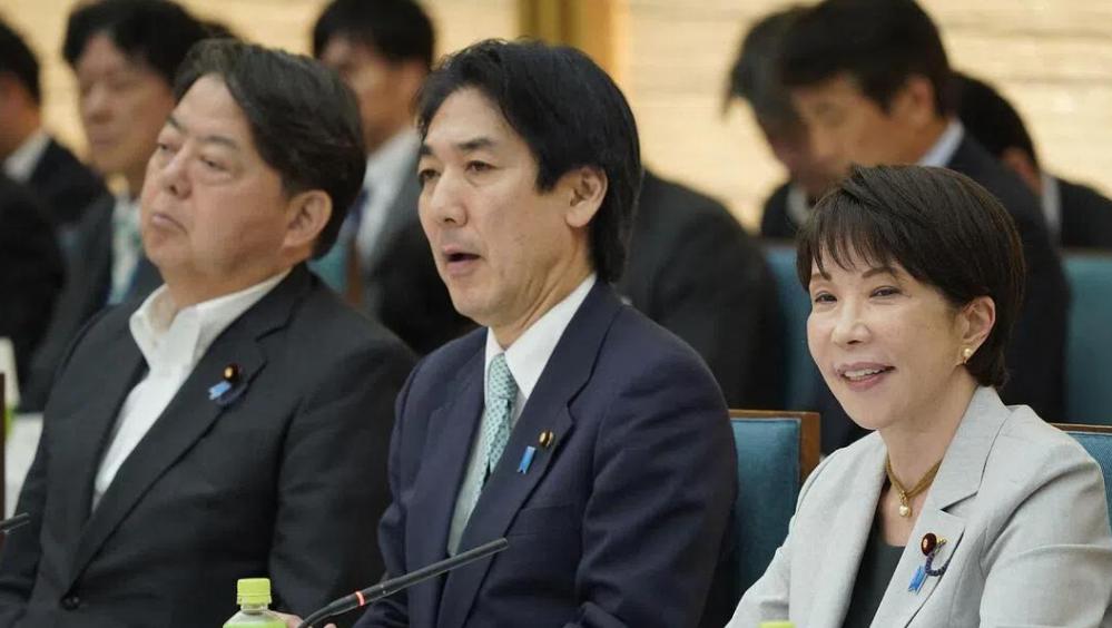 7月31日，日本政府正式挂牌成立了“国家情报局”，首任局长由警察厅出身的原和也担