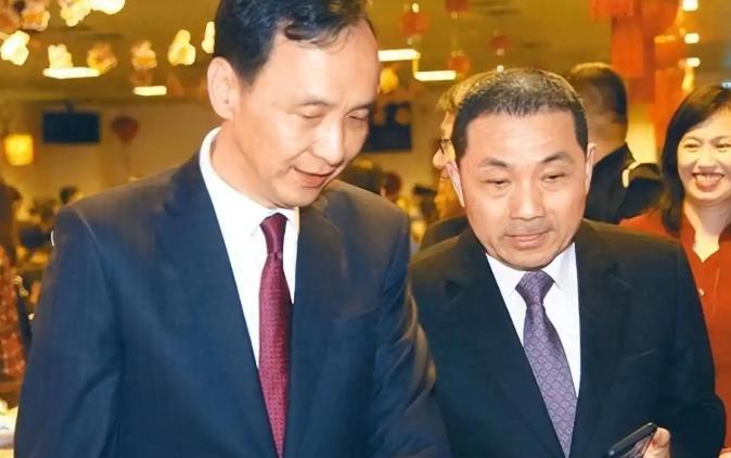 台湾特色的政治术语。这些政治术语只出现在台湾政坛上，几乎只有台湾用到这些词。
