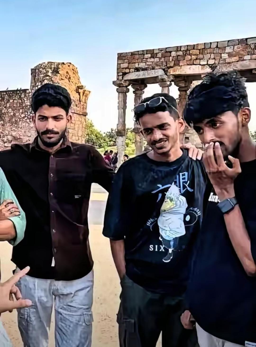 中国热情被误会？印度留学生临别发言笑喷全网
 
某高校印度留学生临别发言直接让人