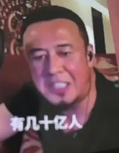 杨坤高估了《无所谓》的恶搞数据

歌手杨坤在直播间发飙，起因是有人恶搞他的代表作