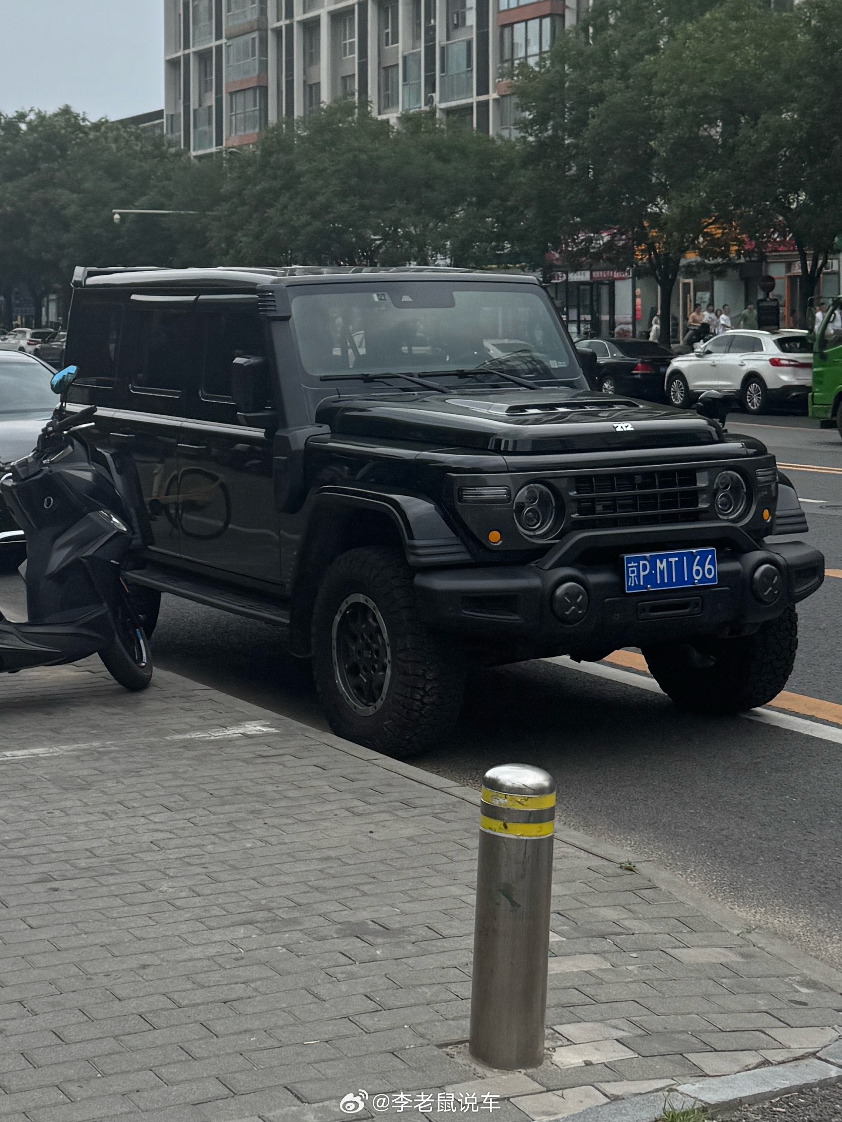 别说，212 真挺帅的[泪]  ​​​