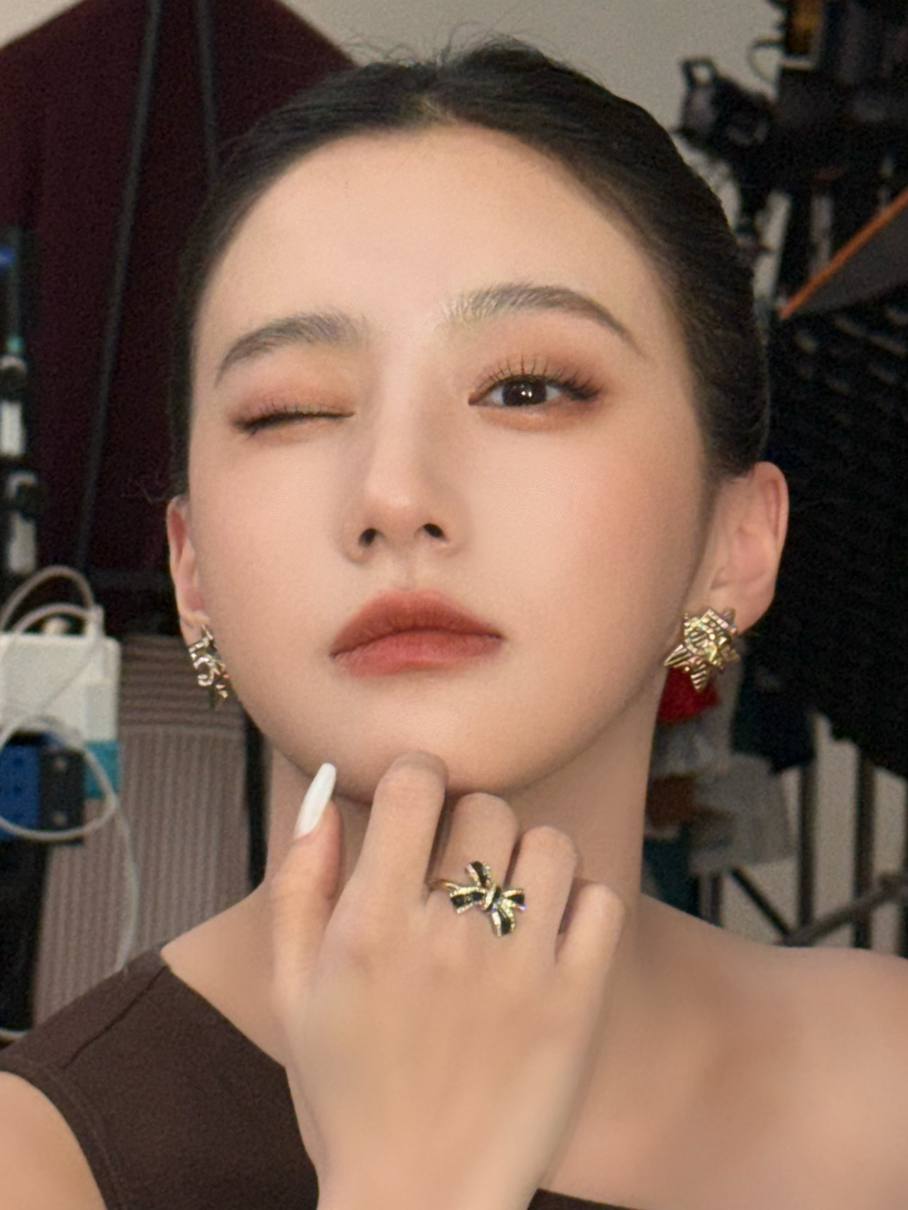 果然美人都是共通的 一直觉得包包很像幼态版徐睿知（幼年版本的蛇蝎美人🪭 ​​​