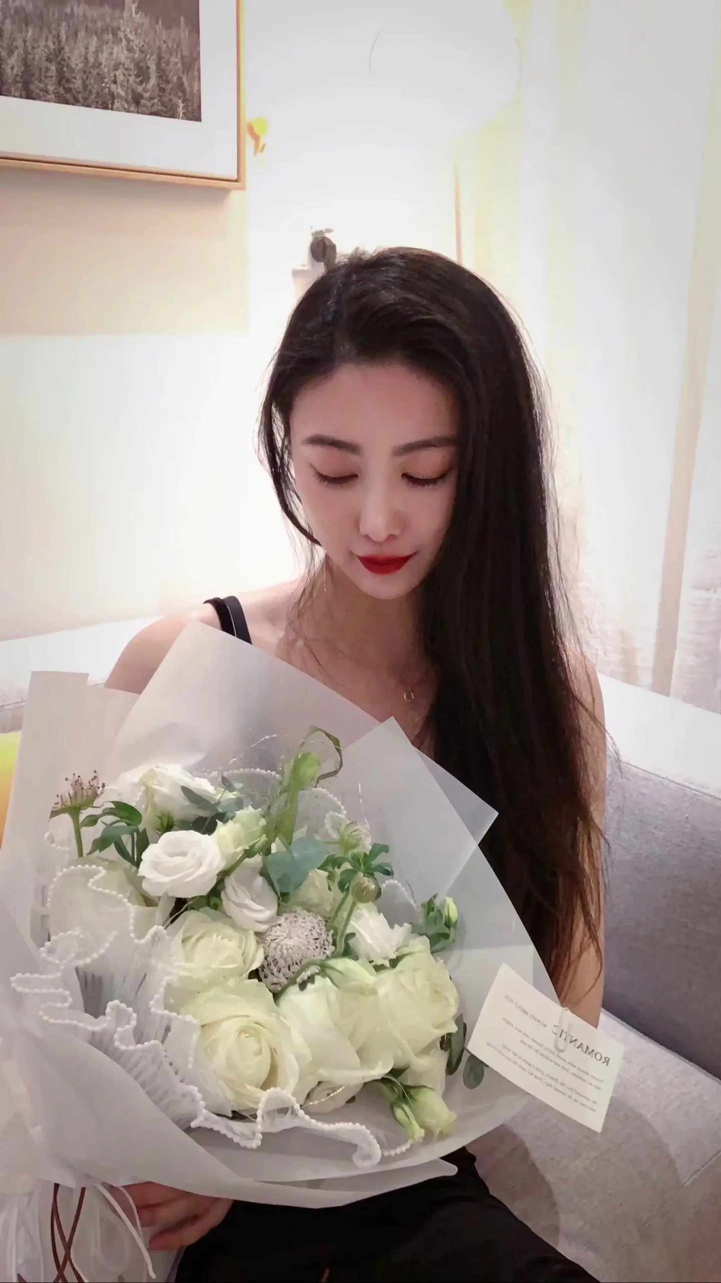 独自等待的那些日子里，也要熠熠生辉呀。