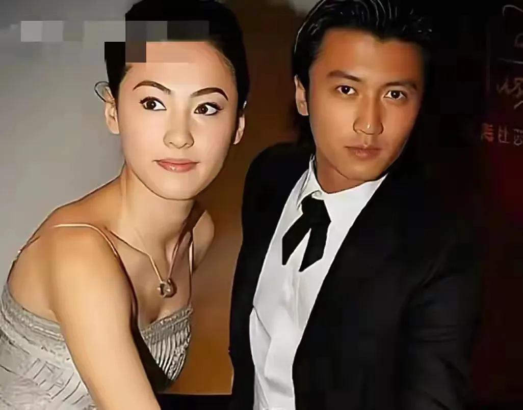 张柏芝的直率坦诚宛如一团火，
喜爱她的人视之为骄阳，
厌恶她的人却嫌其刺眼；
谢
