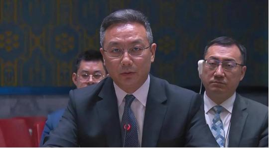 5月4日，中国常驻联合国副代表孙磊大使在联合国第80届联大五委二续会议开幕式上发