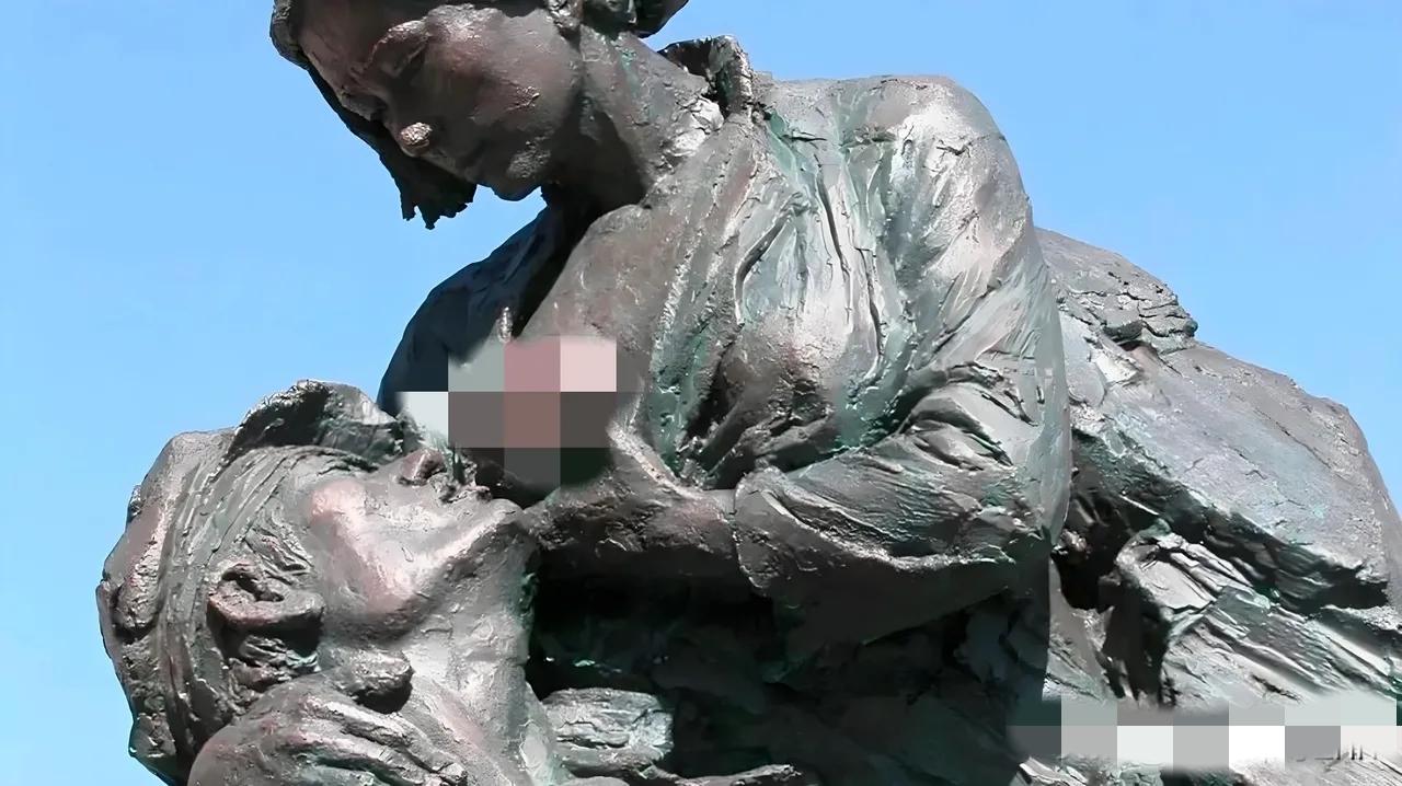 1941年，山东哑妇用乳汁救活了八路军庄新民。44年后，庄新民离休后去看望救命恩