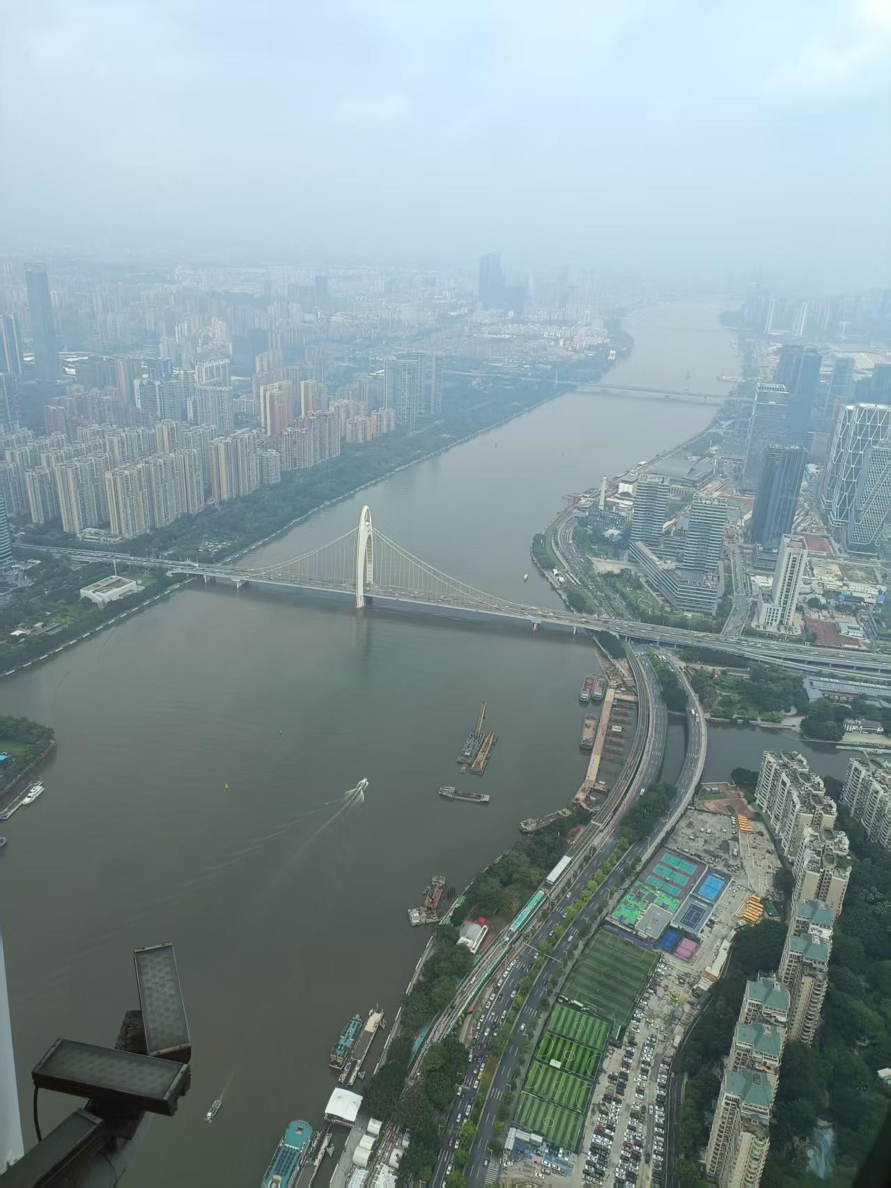 广州塔上→看广州风景