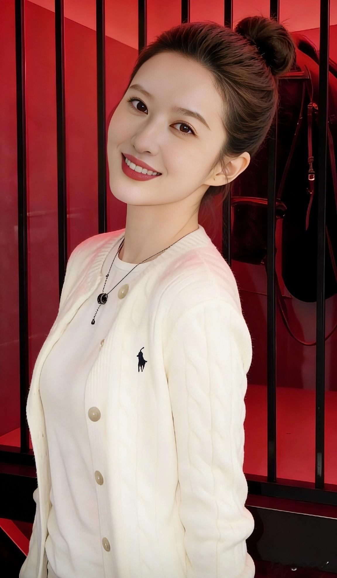 今天腊月二十五，感觉过年气氛冷冷清清，没有一点过年节日的气氛年味腊月 过年时间 