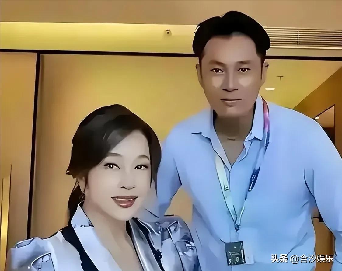 刘晓庆不是不想生。第二任丈夫陈国军写过，他们结婚四年，床头柜上永远摆着喝空的药碗