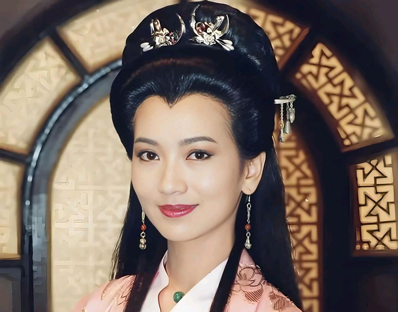 以前搞不懂，为啥许仕林高中状元后，白素贞就能出来了。现在才明白，原来法力做不到的