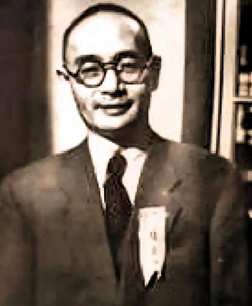 陆京士（1907—1983），江苏太仓人，原名陆之镐，字京士，为杜月笙重要门生，