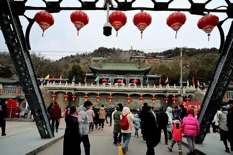 《打卡中山桥》晒图笔记大赛 
到兰州旅游，中山桥是必定要去打卡之处。它是黄河上首