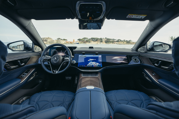 Mercedes-Maybach S 580 e这级别，可以说没啥对手！ 