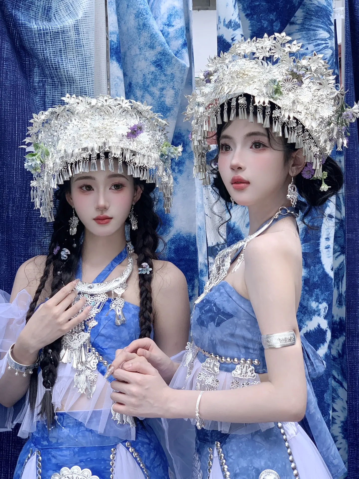 好诡秘~我出不了洱海 你跟我一起做苗疆的女儿吧…