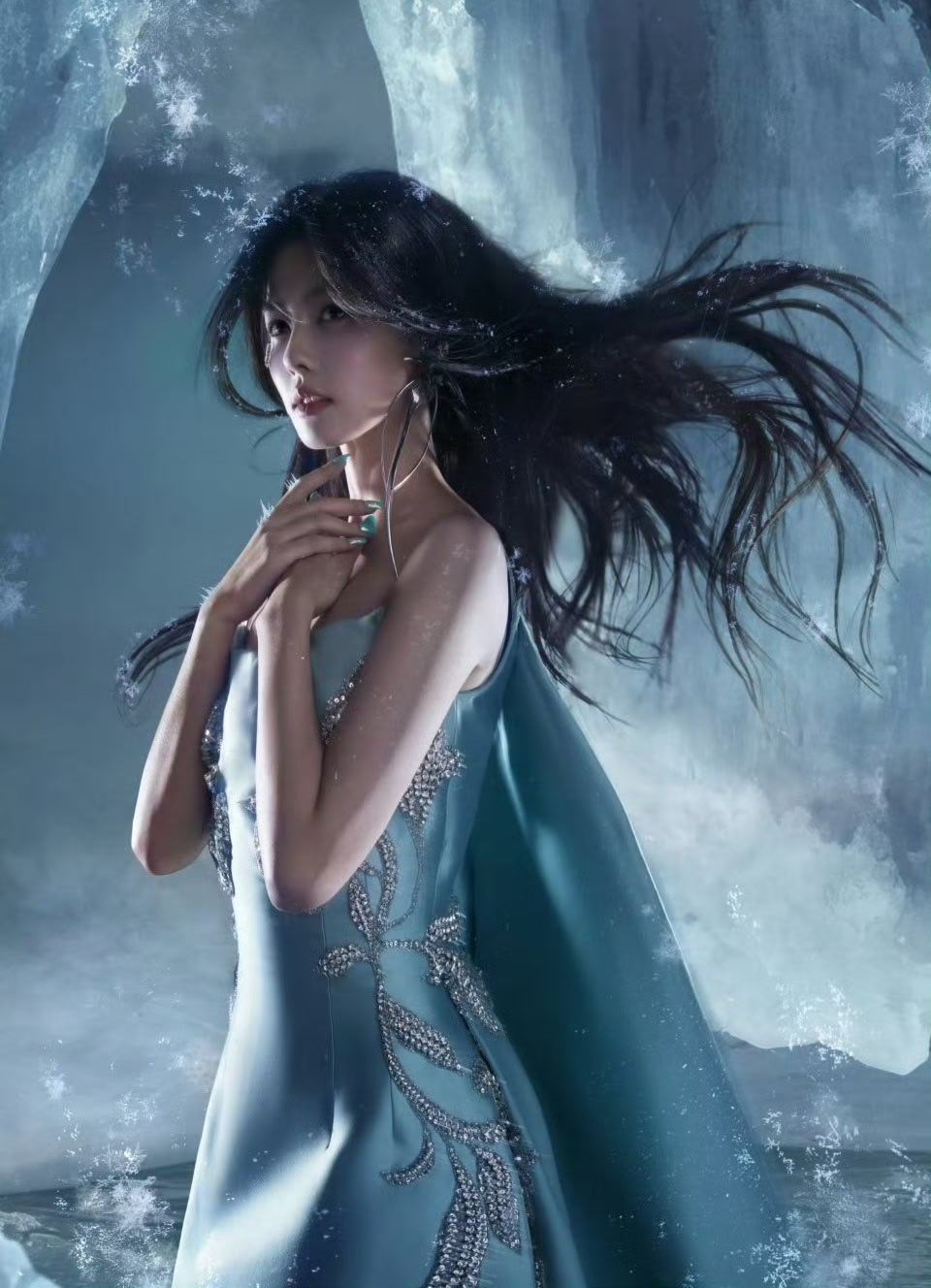 -白鹿费加罗五月刊封面  白鹿费加罗五月刊封面预告来袭，她再度携手费加罗，用顶级