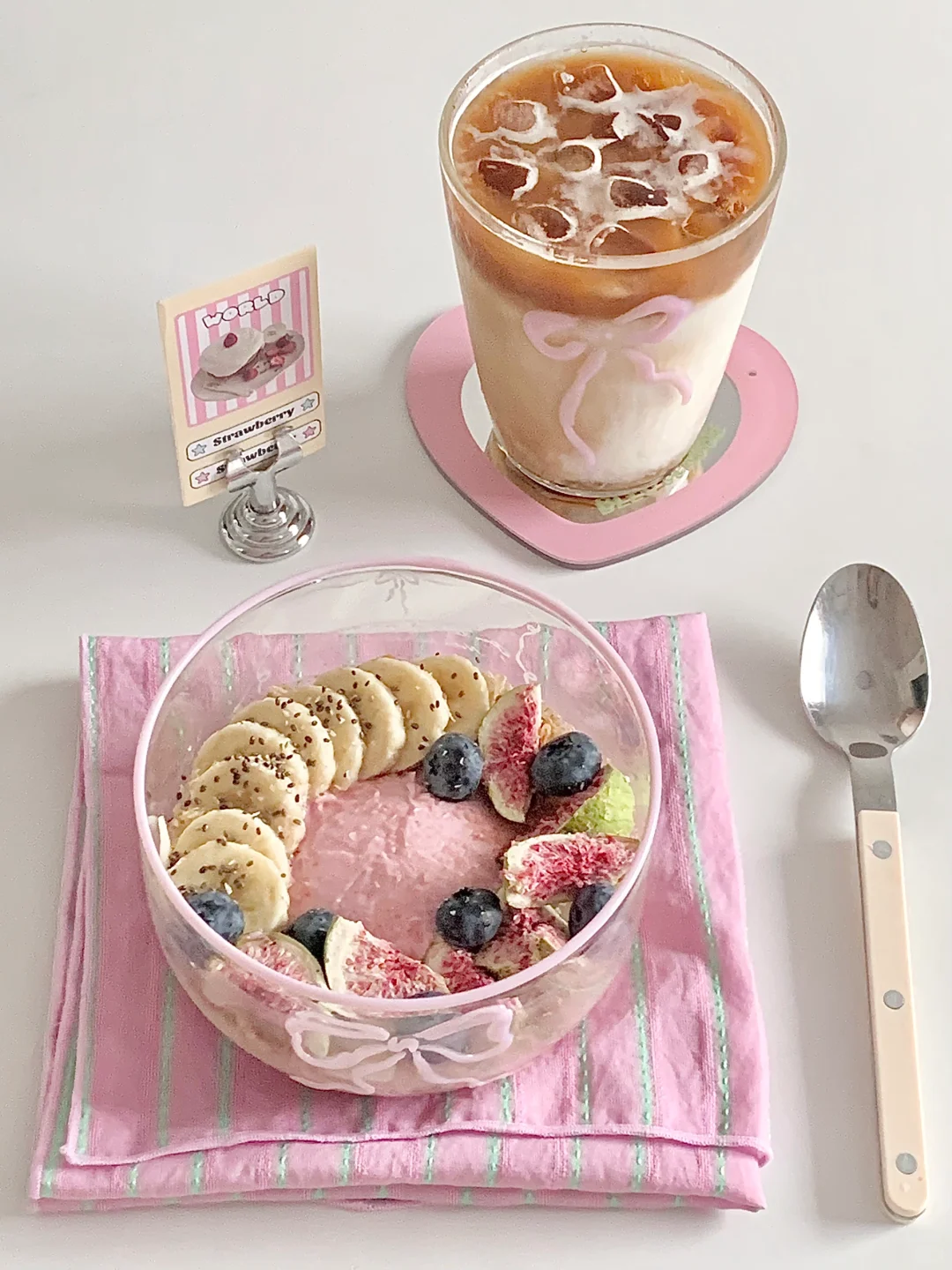 🌸无花果酸奶碗🥣💕