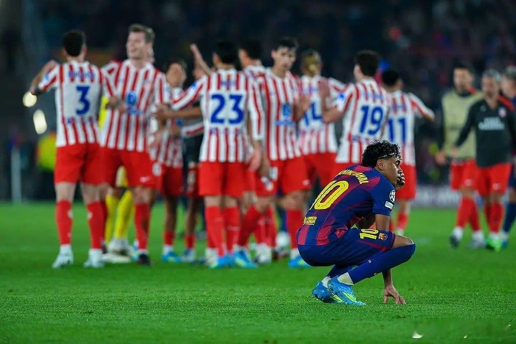 巴萨主场38场进球纪录终结，欧冠主场遭零封为近三年首次在欧冠1/4决赛首回合中，