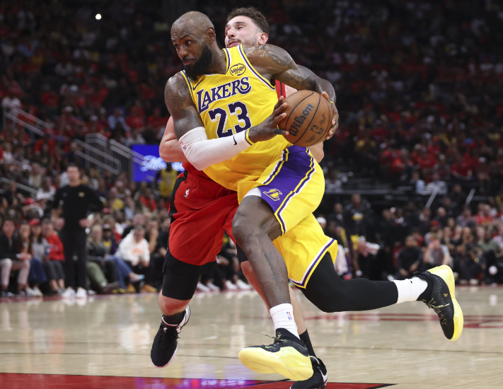 今日，在NBA季后赛西部半决赛G4中，湖人105-110主场不敌雷霆，系列赛0-
