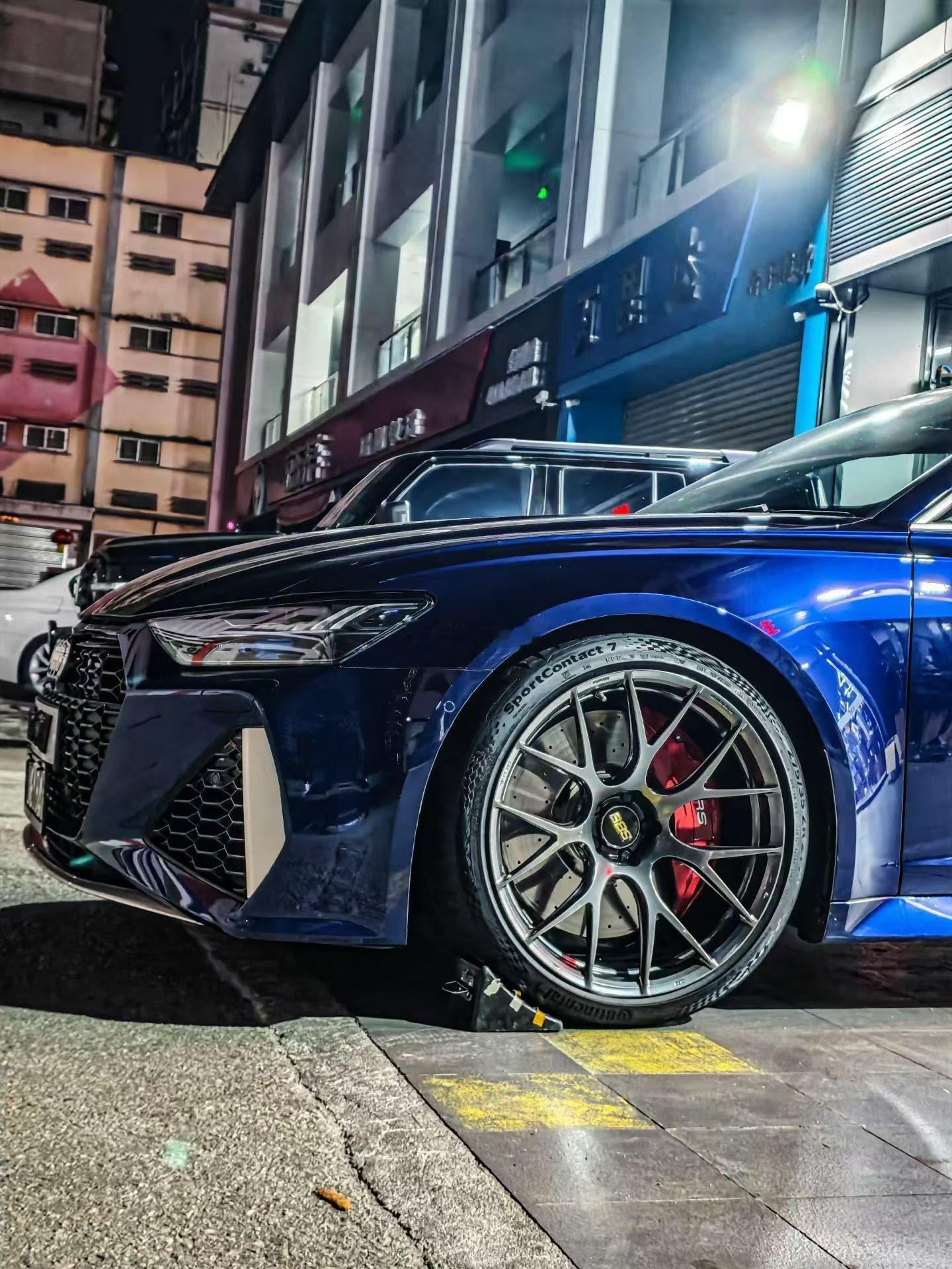 奥迪RS6  完工案例供参考 全新日本BBS REV7 DB 21寸全新马牌SC